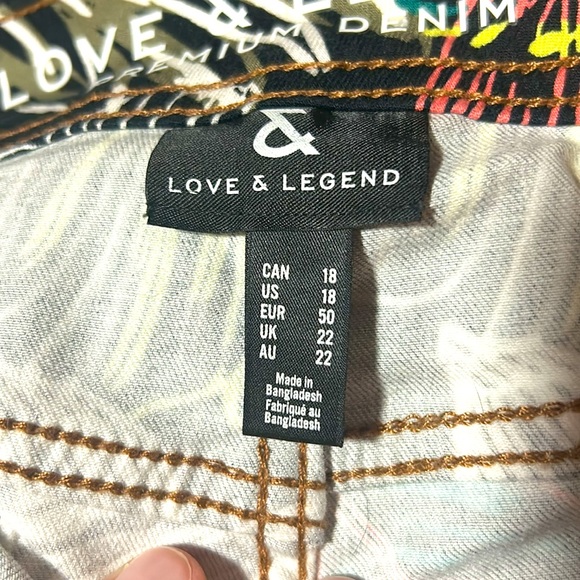 Love & Legend black stretch denim with tropical print - worn 2 - 3 times at most - Picture 9 of 11